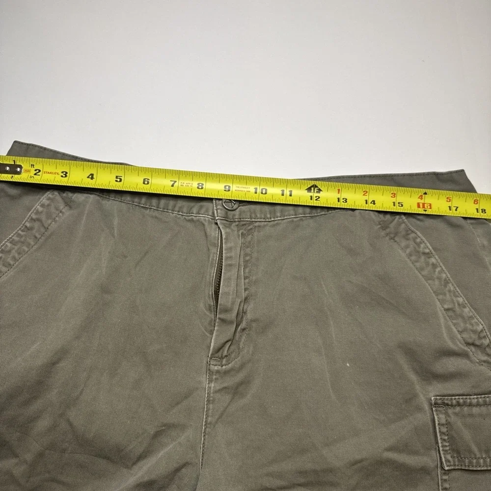 Calvin Klein Jeans Womens Cargo Shorts‎ Olive Green Utility WB94C05C Size 16